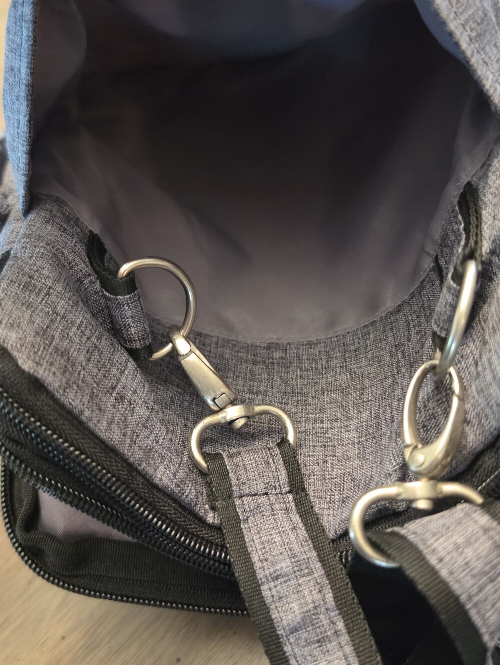 Lug Crossbody Purse - Picture 4 of 7